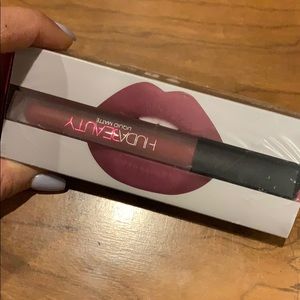 Huda beauty liquid matte